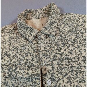 Lululemon Commission Mens Long Sleeve Button Up Shirt Size L Abstract Print